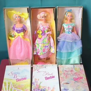 SPRING BARBIE SET. 1995,1996,1997.. AVON/MATTEL Colab.